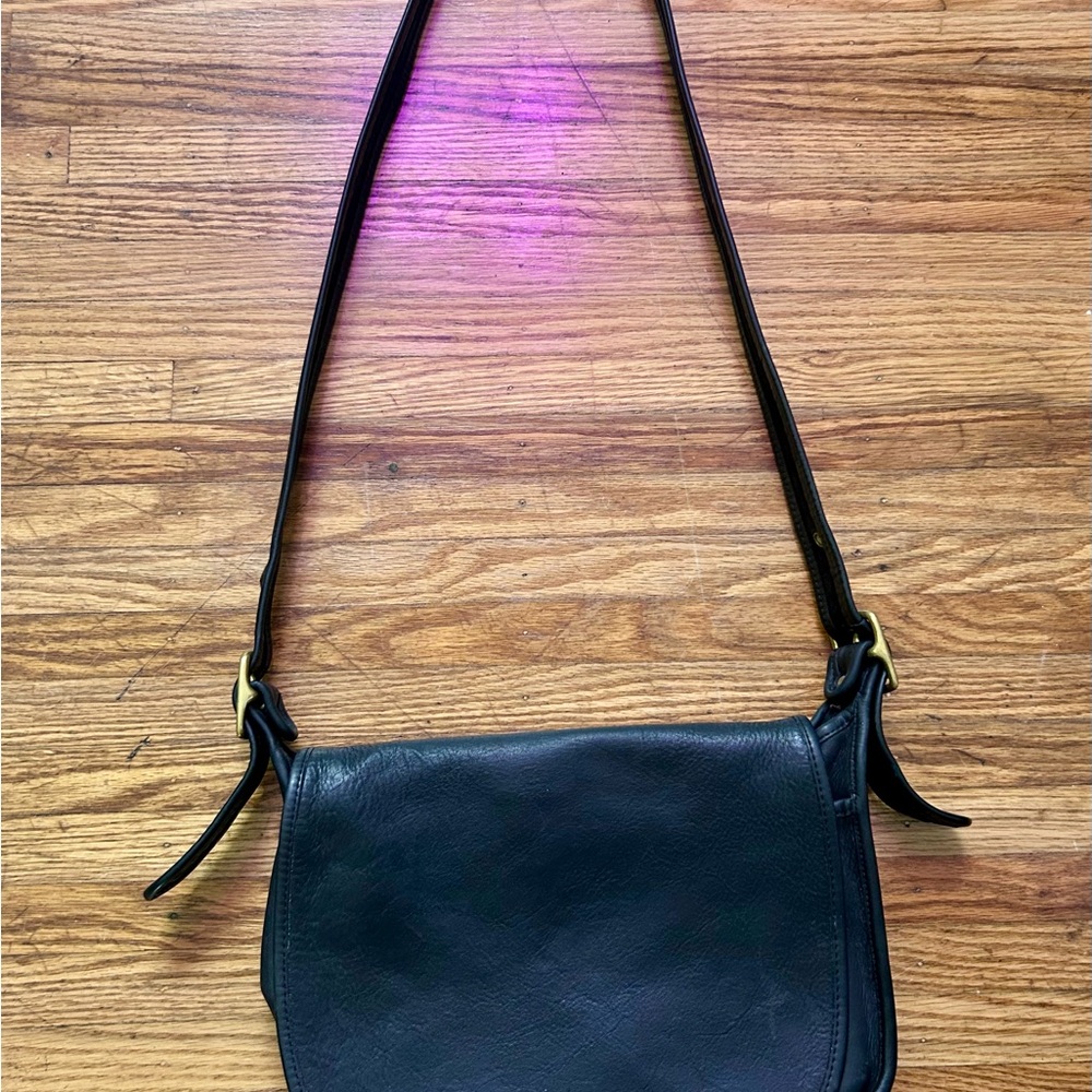 Vintage Coach 9951 Patricia Legacy Black Leather Crossbody Bag